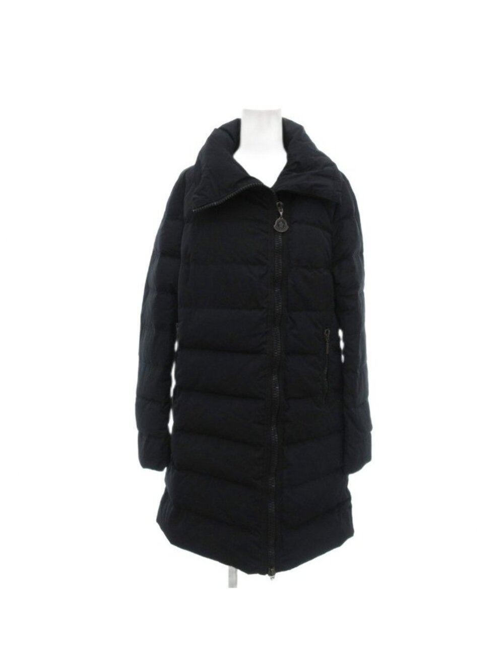 Moncler Gerboise Down Coat Middle Half Black 1
